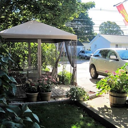 Island Home Bed And Breakfast Summerside Exterior photo